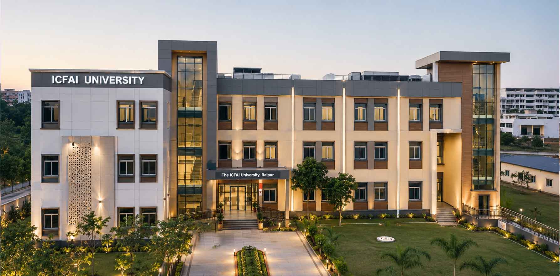 best university in Raipur